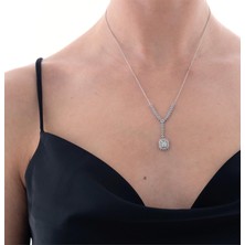Noche Diamond 0,84 Karat Baget Pırlanta Kolye