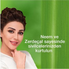 Himalaya Arındırıcı Yüz Temizleme Köpüğü, Neem, Zerdeçal, Parabensiz, Normal ve Yağlı Ciltler, 150 ml
