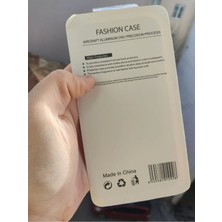 Lucek Cases iPhone 11 Pro Max Cam Kılıf