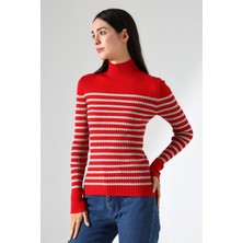 Çizgili Yarım Balıkçı Triko Kazak