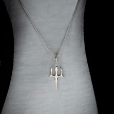 Ebrar Silver Gümüş Poseidon Mızrağı Kolye 925 Ayar Gümüş Poseidon Mızrağı Figürlü Unisex Kolye Mızrak Kolye