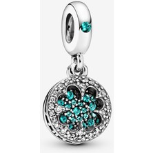 Pandora Gösterişli Dört Yapraklı Yonca Sallantılı Charm 797906NRGMX