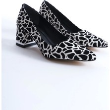 EFW Chiara Sivri Burun 5 cm Topuklu Kadın Siyah Beyaz Ayakkabı