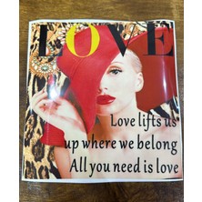 Gönülden Tasarım 21X20 cm Ütü Ile Yapışan  Kırmızı Şapkalı Love Yazılı Kadın Arma Transfer Baskı