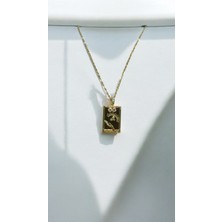 Wisteria Jewelry Diktörtgen Tarot Figür Siyah Mineli Gold Renk Çelik Kolye 316L