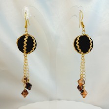 Crystal Atelier Siyah Altın Rengi Detaylı Zincirli El Yapımı Sallantılı Küpe