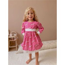 Pembe Barbie Desenli Astarlı Beyaz Fiyonklu Elbise