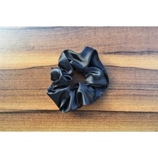 Saten Toka Scrunchie