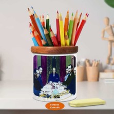 Asilmeydan Toplantı Masasında Kemal Atatürk Ahşap Seramik Kalemlik-ata_378