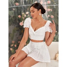 Fashion Cocktail Parlak Kabartma Kare Tüylü Kumaş Pofuduk Kısa Kol Bağlama Crop Şort Takım Beyaz