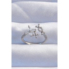 Clariss Pirinç Gümüş Renk Zirkon Taşlı Çiçek Model Ayarlanabilir Yüzük