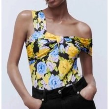 Butik Allbucks Zara, Çiçek Desenli Asimetrik Askılı Bodysuit Bluz ABZRA0159