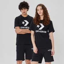 Converse Go-To Star Chevron Logo Unisex Siyah T-Shirt