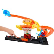 Hot Wheels Pizza Slam Kobra Saldırısı Oyun Seti HTN81