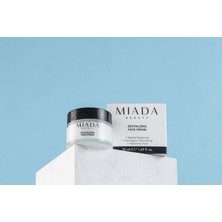 MIADA BEAUTY Canlandırıcı Göz Çevresi ve Yüz Kremi Bakım Seti