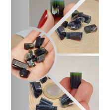 Yaşam Tohumu Turmalin Taşı Koyu Yeşil Renk (Verdelit) Kütle Ham Parça 4-4.49 Gram Aralığı (54706)