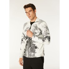 Discovery Expedition Beyaz Erkek Fermuarlı Yaka Basic Fit Desenli Uzun Kollu T-Shirt D4WM-TST3998