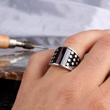 Takı925 Kırmızı Renk Zirkon Taşlı Model 925 Ayar Gümüş Erkek Yüzük