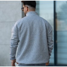 Düz Renk Yakası Fermuarlı Oversize Erkek Sweatshirt