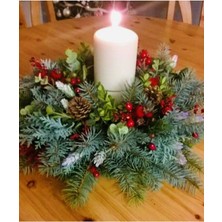 Mediterian Yeniyıl Masa Dekoru, Mumluk ve Şamdan, Kozalaklı Canlı Bitki, 25 cm, Kahverengi