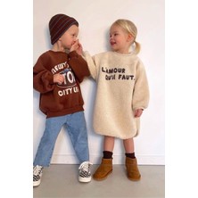 Kız Çocuk Yeni Sezon Taba - Taş Renk Nakış Detay Işlemeli Peluş Midi Boy Elbise