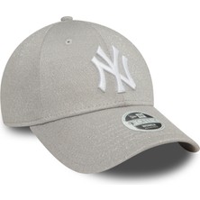 New Era New York Yankees Kadın Gümüş Glitter Şapka 60580739