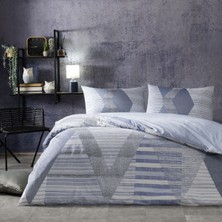 Taç Lucas Ranforce Çift Kişilik Nevresim Takımı Mavi
Nevresim: 200*220, Lastikli (fitted) çarşaf :160*200
Yastık Kılıfı: 2 adet
