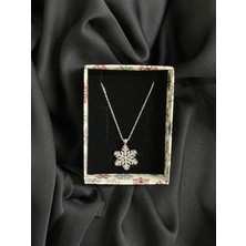 Kural Jewelry 925 Ayar Gümüş Zincirli Beyaz Zirkon Taşlı Kar Tanesi Kolye Kadın