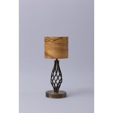 Sade Wooden Lamp Atelier Tıkka Renkli Dişbudak Masa Abajuru