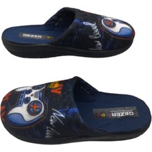 Gezer Erkek Çocuk Siyah Ultra Hafif Oyun Kumandası Desenli Ev Içi Terlik GZRTR91741