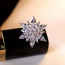Lolandwiki G 1 Adet Yeni Moda Noel Kar Tanesi Broş Zirkon Broş Kadın Erkek Pimleri Elbise Ceket Aksesuarları Takı Hediyeler (Yurt Dışından)