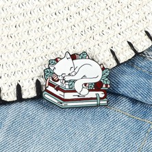 Lolandwiki Sepetteki Kedi Kedi Okuma Kitabı Emaye Pin Karikatür Uyuyan Yavru Kedi Broş Sevimli Kitap Sevgilisi Hayvanlar Rozet Çanta Elbise Yaka Iğnesi Takı Hediyeler (Yurt Dışından)