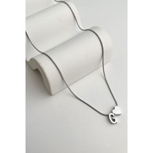 Çelik Kalp Detaylı G Harfi Kolye (45CM+5CM)