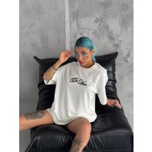 Nnstartshopping  Unisex Baskılı Oversize T-Shirt - Beyaz
