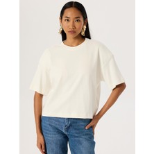 Ribana Yaka Detaylı Kısa Kol Vatkalıt-Shirt - Beyaz