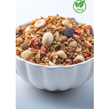 Good Food Vegan Çikolata & Çilek Granola 400 g