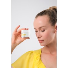 Mila Care Cilt Tonu Eşitleyici Arı Zehri Kremi 50ml
