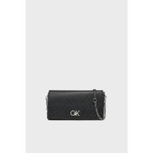 Calvin Klein Logolu Ayarlanabilir Askılı Çanta K60K6131410GJ Bayan Çanta K60K613141 0gj