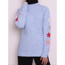 Lily Kadın Bebe Mavi Kabartma Işlemeli Kazak