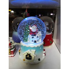 Yılbaşı Müzikli Işıklı Püskürtmeli Kar Küresi Noel Baba Büyük Boy Hediye Kutulu