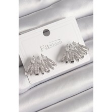 Clariss Pirinç Gümüş Renk Zirkon Taşlı Deniz Kabuğu Model Kadın Küpe