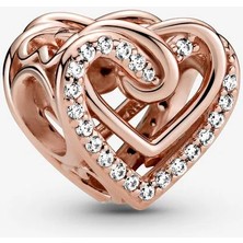 Pandora Işıltılı Iç Içe Geçen Kalpler Charm 789270C01