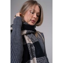 Abbey Kare Desen Yün-Akrilik Karışım Desenli Atkı