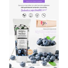 Yaban Mersini ve Acai Üzümü Içeren Temizleyici Köpük Blueberry Acai Foam Cleanser