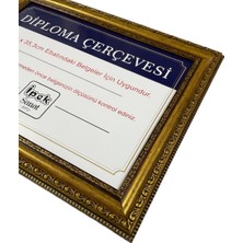 İpek Sanat Diploma Çerçevesi Gold Motifli - 25 x 35,3 Boyutundaki Belgeler Içindir - A4 Değildir- Hakiki Camlı Ürün