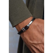 Sacce Scarves & Accessories Özel Tasarım Deri ve Çelik Siyah ve Gümüş Renk Erkek Bileklik