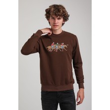 Bisiklet Yaka Kahverengi Regular Custom Sweatshirt 23FWM60144
