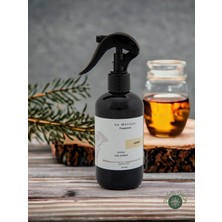 La Melisse Fragrances Doğal Amber Sprey Oda ve Çamaşır, Kumaş Kokusu 250 ml ve Çubuklu Bambu Oda Kokusu 50 ml