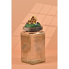 El Yapımı Özel Tasarım Bal Kavanozu - 1000 ml - Vakumlu Ahşap Kapaklı (Bal ve Arı Detaylı) - Light Yeşil Çizgili Cam - Mutfak ve Ev Dekorasyonu