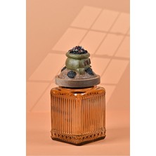 El Yapımı Özel Tasarım Karabiber Baharat Kavanozu - 700 ml - Vakumlu Ahşap Kapaklı (Yeşil Detaylı) - Medium Amber Çizgili Cam - Mutfak ve Ev Dekorasyonu